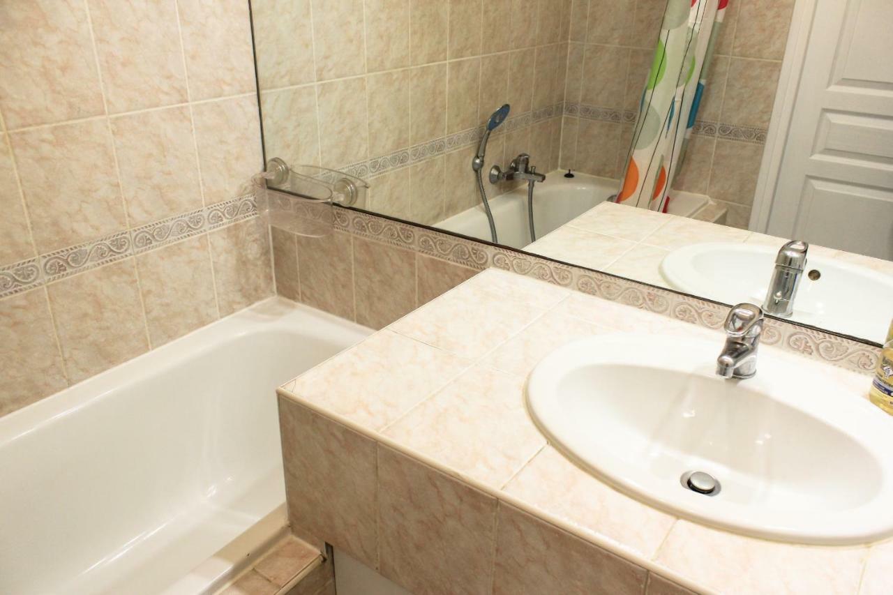 Garden View Apartment นีซ ภายนอก รูปภาพ